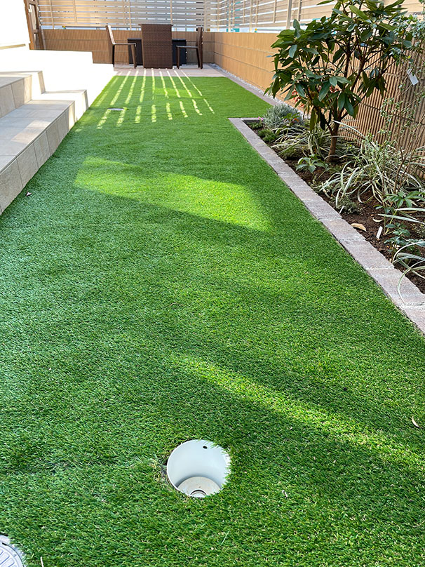 ゴルフのアプローチ練習ができるお庭 グリーンケア お庭のデザイン リフォーム