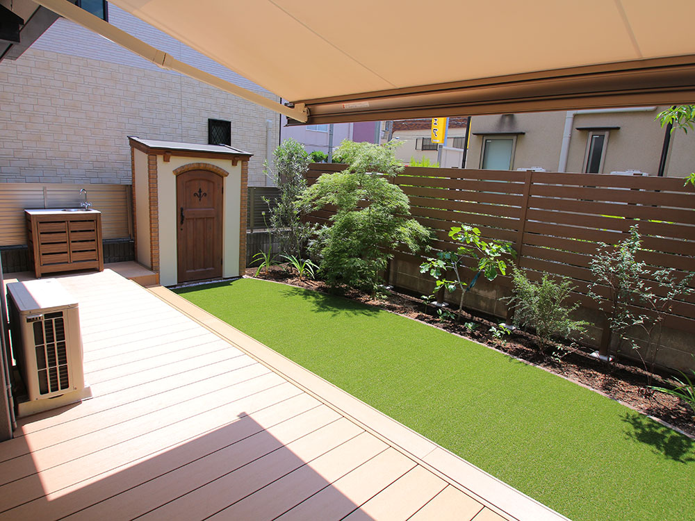 人工芝でお庭の雑草対策 グリーンケア お庭と外構 エクステリアのデザイン リフォーム